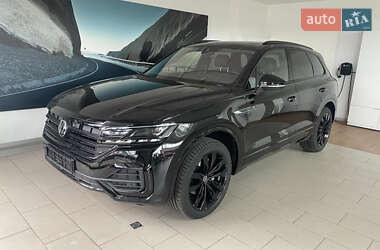 Внедорожник / Кроссовер Volkswagen Touareg 2023 в Киеве