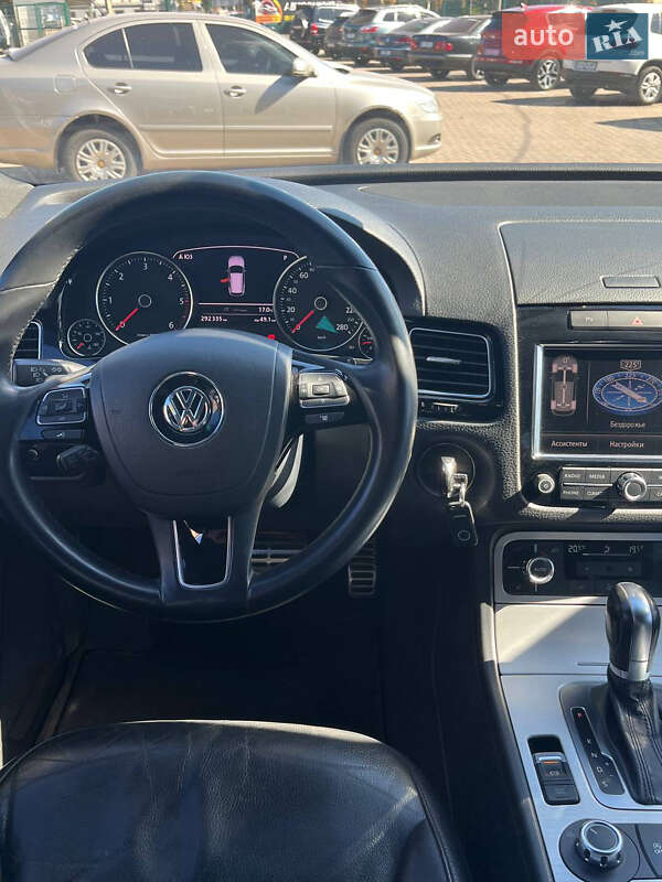 Внедорожник / Кроссовер Volkswagen Touareg 2010 в Кривом Роге фото 17 Внедорожник / Кроссовер Volkswagen Touareg 2010 в Кривом Роге