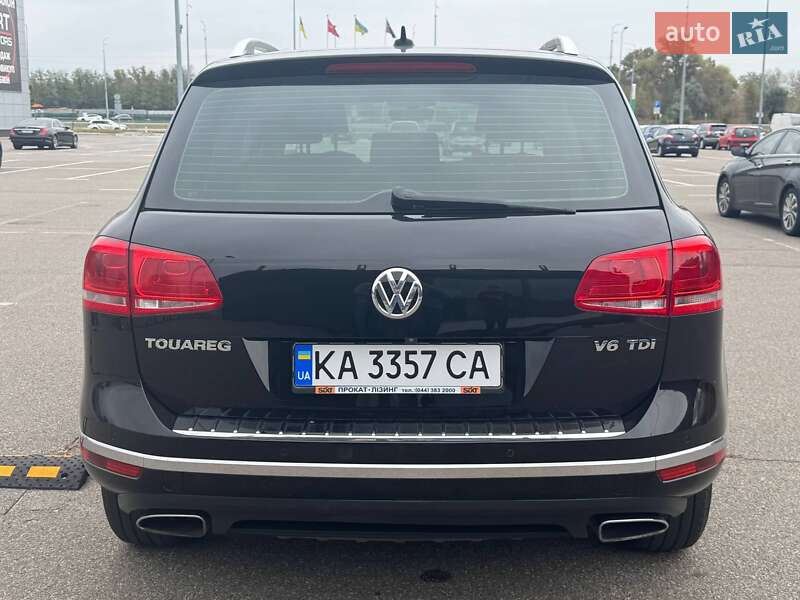 Внедорожник / Кроссовер Volkswagen Touareg 2017 в Киеве