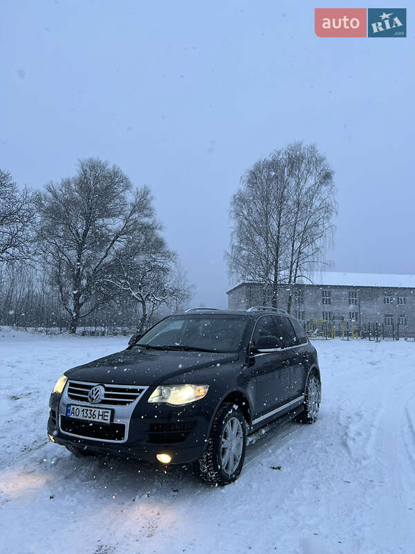 Внедорожник / Кроссовер Volkswagen Touareg 2008 в Тячеве фото 9 Внедорожник / Кроссовер Volkswagen Touareg 2008 в Тячеве