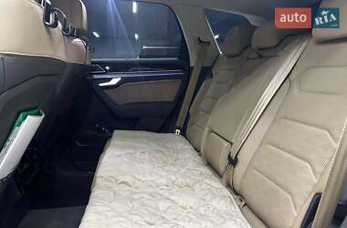 Позашляховик / Кросовер Volkswagen Touareg 2024 в  фото 24 Позашляховик / Кросовер Volkswagen Touareg 2024 в