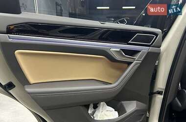 Позашляховик / Кросовер Volkswagen Touareg 2024 в  фото 23 Позашляховик / Кросовер Volkswagen Touareg 2024 в