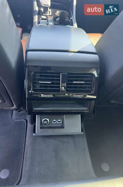 Позашляховик / Кросовер Volkswagen Touareg 2018 в 