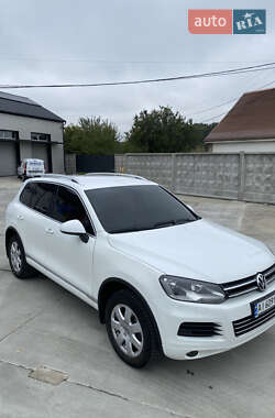 Внедорожник / Кроссовер Volkswagen Touareg 2012 в 