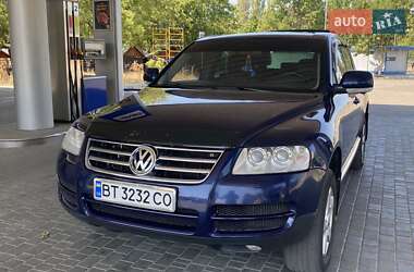 Внедорожник / Кроссовер Volkswagen Touareg 2005 в 