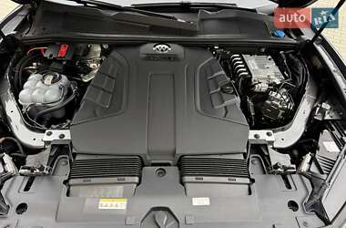 Позашляховик / Кросовер Volkswagen Touareg 2023 в  фото 143 Позашляховик / Кросовер Volkswagen Touareg 2023 в