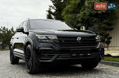 Внедорожник / Кроссовер Volkswagen Touareg 2022 в 