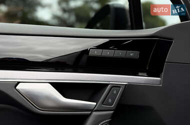 Внедорожник / Кроссовер Volkswagen Touareg 2022 в 