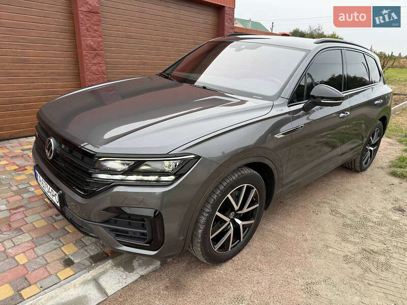 Внедорожник / Кроссовер Volkswagen Touareg 2023 в Киеве