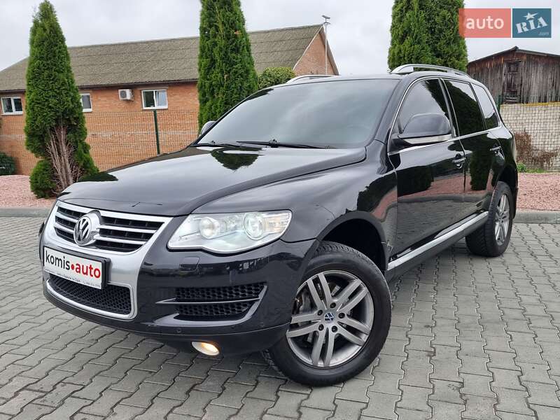 Внедорожник / Кроссовер Volkswagen Touareg 2009 в Виннице