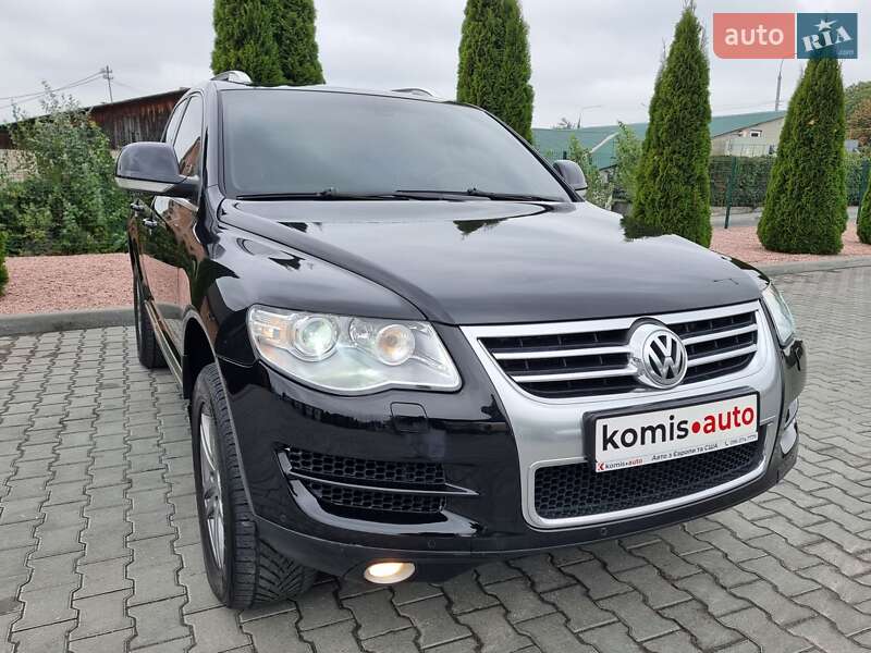 Внедорожник / Кроссовер Volkswagen Touareg 2009 в Виннице