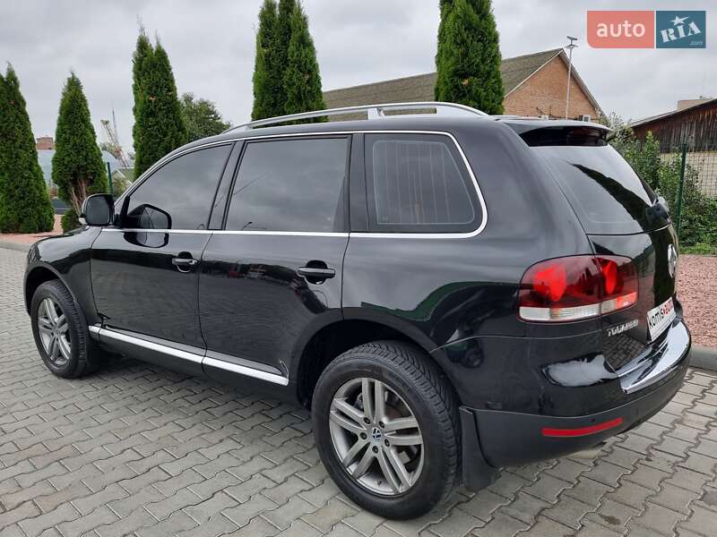 Внедорожник / Кроссовер Volkswagen Touareg 2009 в Виннице