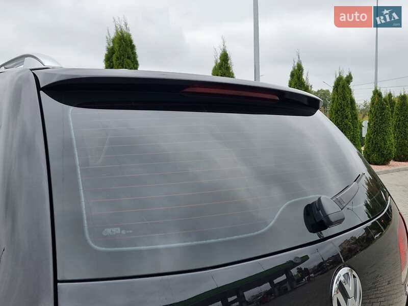 Внедорожник / Кроссовер Volkswagen Touareg 2009 в Виннице