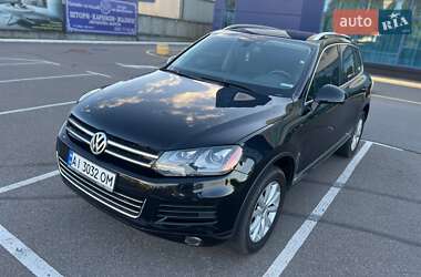 Внедорожник / Кроссовер Volkswagen Touareg 2011 в 