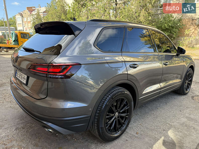 Позашляховик / Кросовер Volkswagen Touareg 2018 в Миколаєві фото 64 Позашляховик / Кросовер Volkswagen Touareg 2018 в Миколаєві