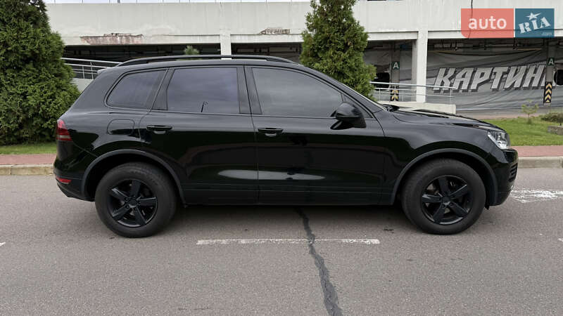 Внедорожник / Кроссовер Volkswagen Touareg 2012 в Киеве фото 10 Внедорожник / Кроссовер Volkswagen Touareg 2012 в Киеве