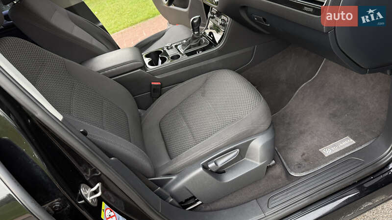 Внедорожник / Кроссовер Volkswagen Touareg 2012 в Киеве фото 35 Внедорожник / Кроссовер Volkswagen Touareg 2012 в Киеве