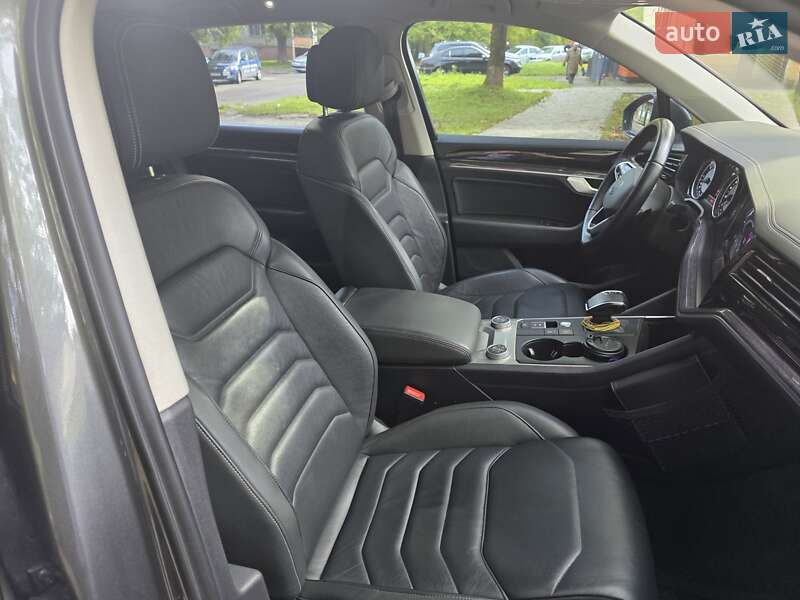 Внедорожник / Кроссовер Volkswagen Touareg 2021 в Львове фото 3 Внедорожник / Кроссовер Volkswagen Touareg 2021 в Львове