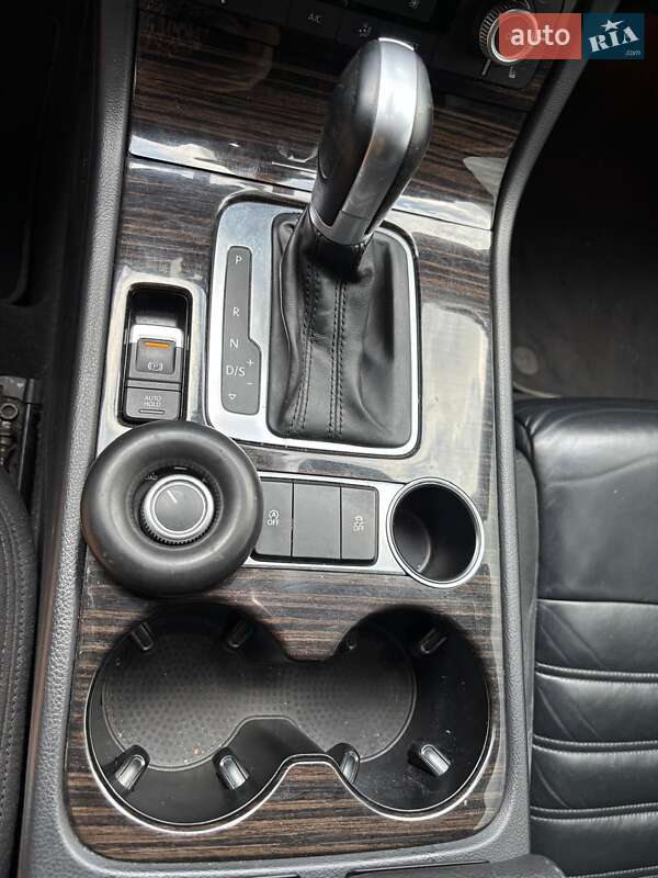 Внедорожник / Кроссовер Volkswagen Touareg 2014 в Львове фото 54 Внедорожник / Кроссовер Volkswagen Touareg 2014 в Львове