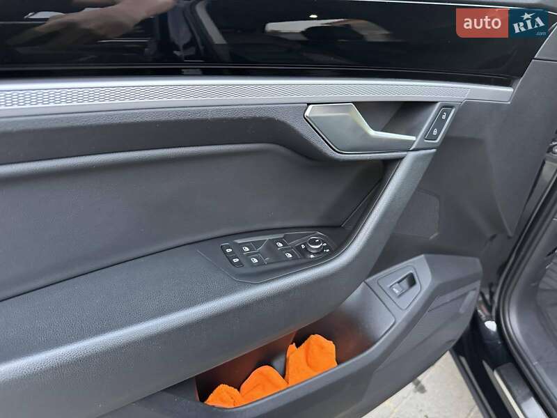 Внедорожник / Кроссовер Volkswagen Touareg 2020 в Ивано-Франковске