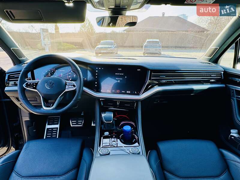 Внедорожник / Кроссовер Volkswagen Touareg 2023 в Днепре фото 27 Внедорожник / Кроссовер Volkswagen Touareg 2023 в Днепре