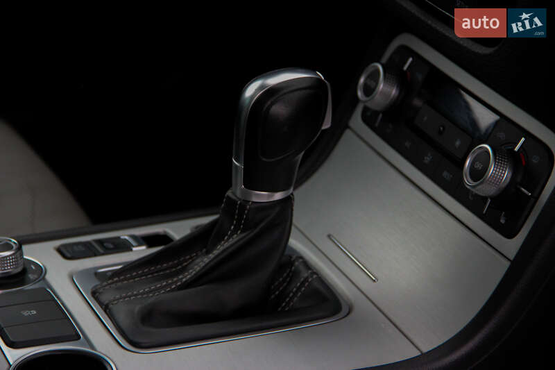 Внедорожник / Кроссовер Volkswagen Touareg 2016 в Одессе фото 37 Внедорожник / Кроссовер Volkswagen Touareg 2016 в Одессе