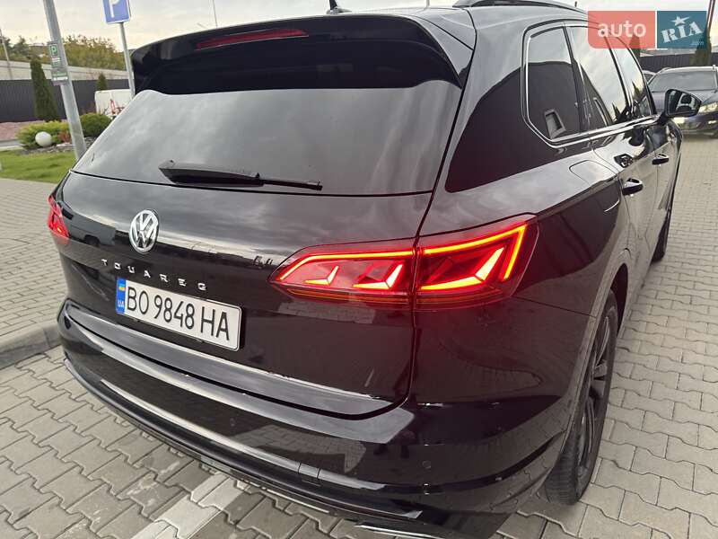 Позашляховик / Кросовер Volkswagen Touareg 2019 в Тернополі