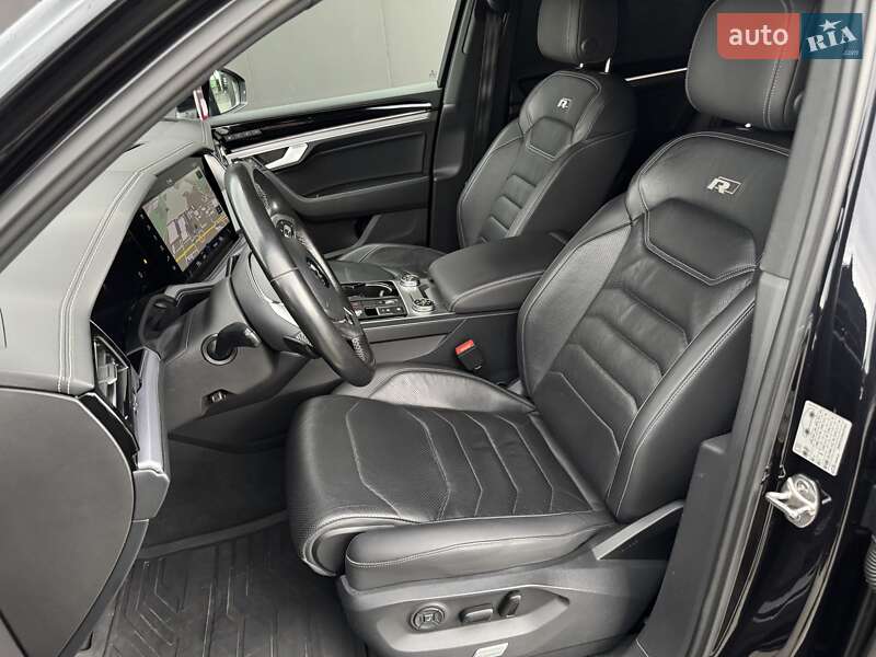 Позашляховик / Кросовер Volkswagen Touareg 2019 в Тернополі