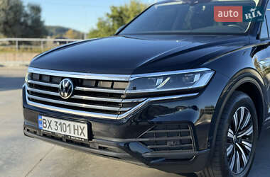 Внедорожник / Кроссовер Volkswagen Touareg 2021 в 