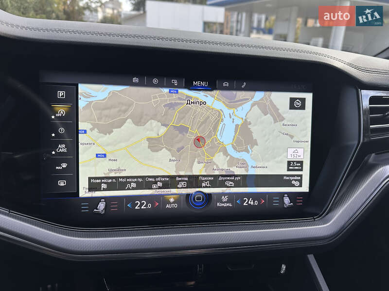 Позашляховик / Кросовер Volkswagen Touareg 2019 в Дніпрі