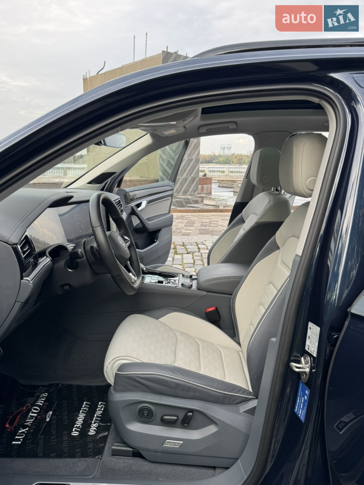 2024 Volkswagen Touareg - мініатюра 101