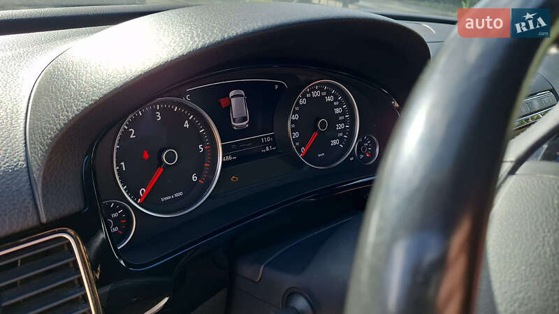 Внедорожник / Кроссовер Volkswagen Touareg 2016 в Черновцах фото 19 Внедорожник / Кроссовер Volkswagen Touareg 2016 в Черновцах