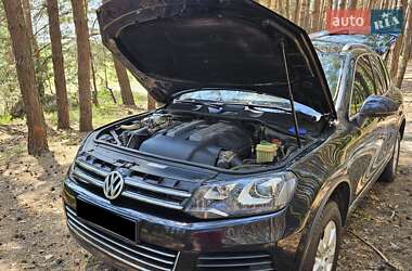 Позашляховик / Кросовер Volkswagen Touareg 2011 в  фото 15 Позашляховик / Кросовер Volkswagen Touareg 2011 в
