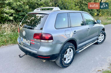 Внедорожник / Кроссовер Volkswagen Touareg 2004 в 