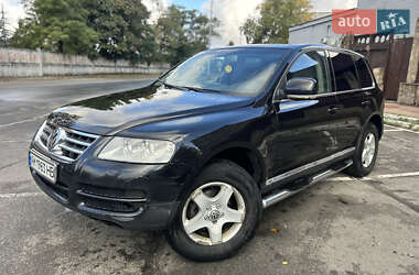 Внедорожник / Кроссовер Volkswagen Touareg 2005 в Киеве