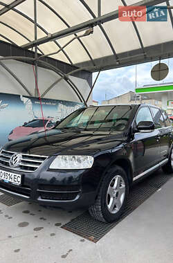 Внедорожник / Кроссовер Volkswagen Touareg 2004 в Монастыриске