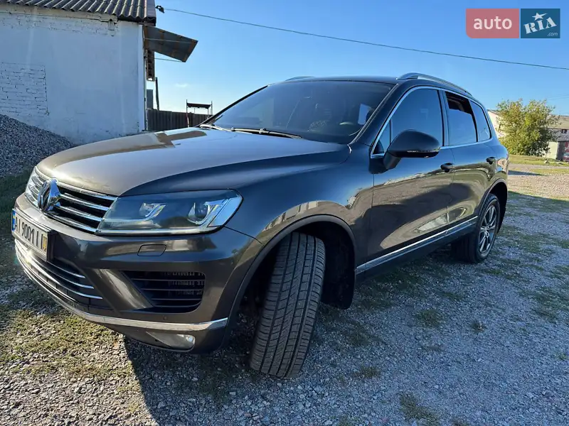 Volkswagen Touareg