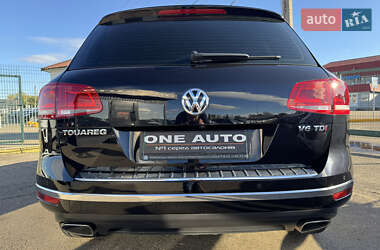 Позашляховик / Кросовер Volkswagen Touareg 2017 в 