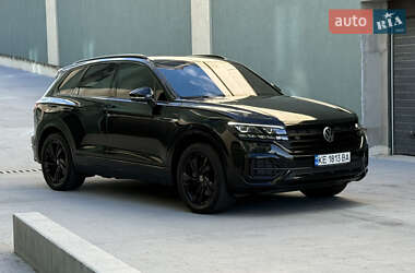 Позашляховик / Кросовер Volkswagen Touareg 2023 в Дніпрі