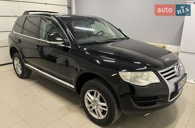 Внедорожник / Кроссовер Volkswagen Touareg 2008 в Киеве