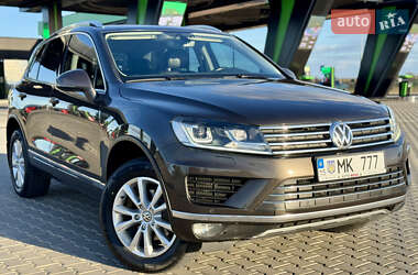 Внедорожник / Кроссовер Volkswagen Touareg 2017 в Николаеве
