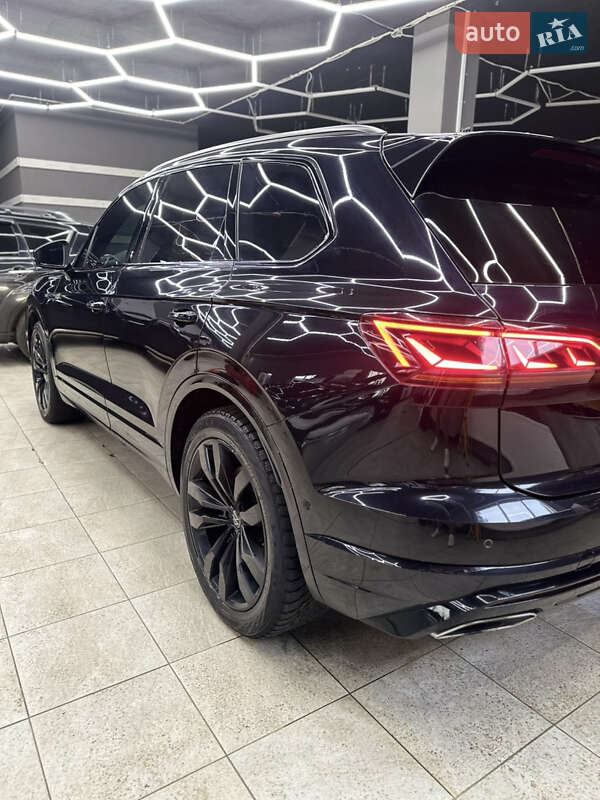 Позашляховик / Кросовер Volkswagen Touareg 2021 в Миколаєві фото 10 Позашляховик / Кросовер Volkswagen Touareg 2021 в Миколаєві