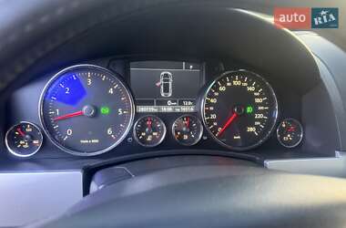 Позашляховик / Кросовер Volkswagen Touareg 2009 в 