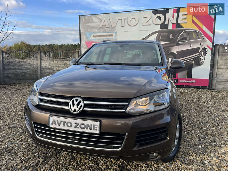 Внедорожник / Кроссовер Volkswagen Touareg 2010 в Коломые