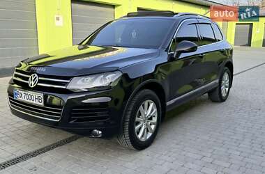 Внедорожник / Кроссовер Volkswagen Touareg 2011 в 