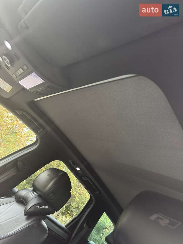 Внедорожник / Кроссовер Volkswagen Touareg 2015 в Баштанке