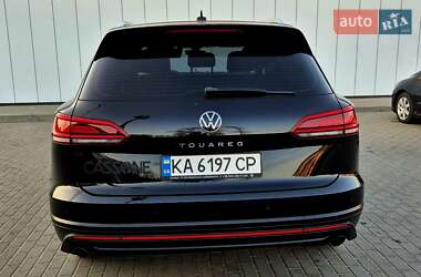 Внедорожник / Кроссовер Volkswagen Touareg 2021 в 