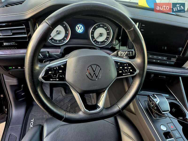 Позашляховик / Кросовер Volkswagen Touareg 2021 в Житомирі фото 17 Позашляховик / Кросовер Volkswagen Touareg 2021 в Житомирі