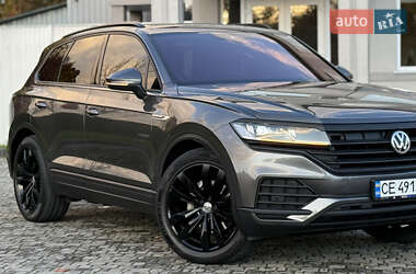 Позашляховик / Кросовер Volkswagen Touareg 2019 в  фото 8 Позашляховик / Кросовер Volkswagen Touareg 2019 в