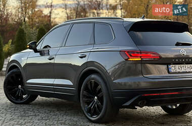 Позашляховик / Кросовер Volkswagen Touareg 2019 в  фото 11 Позашляховик / Кросовер Volkswagen Touareg 2019 в